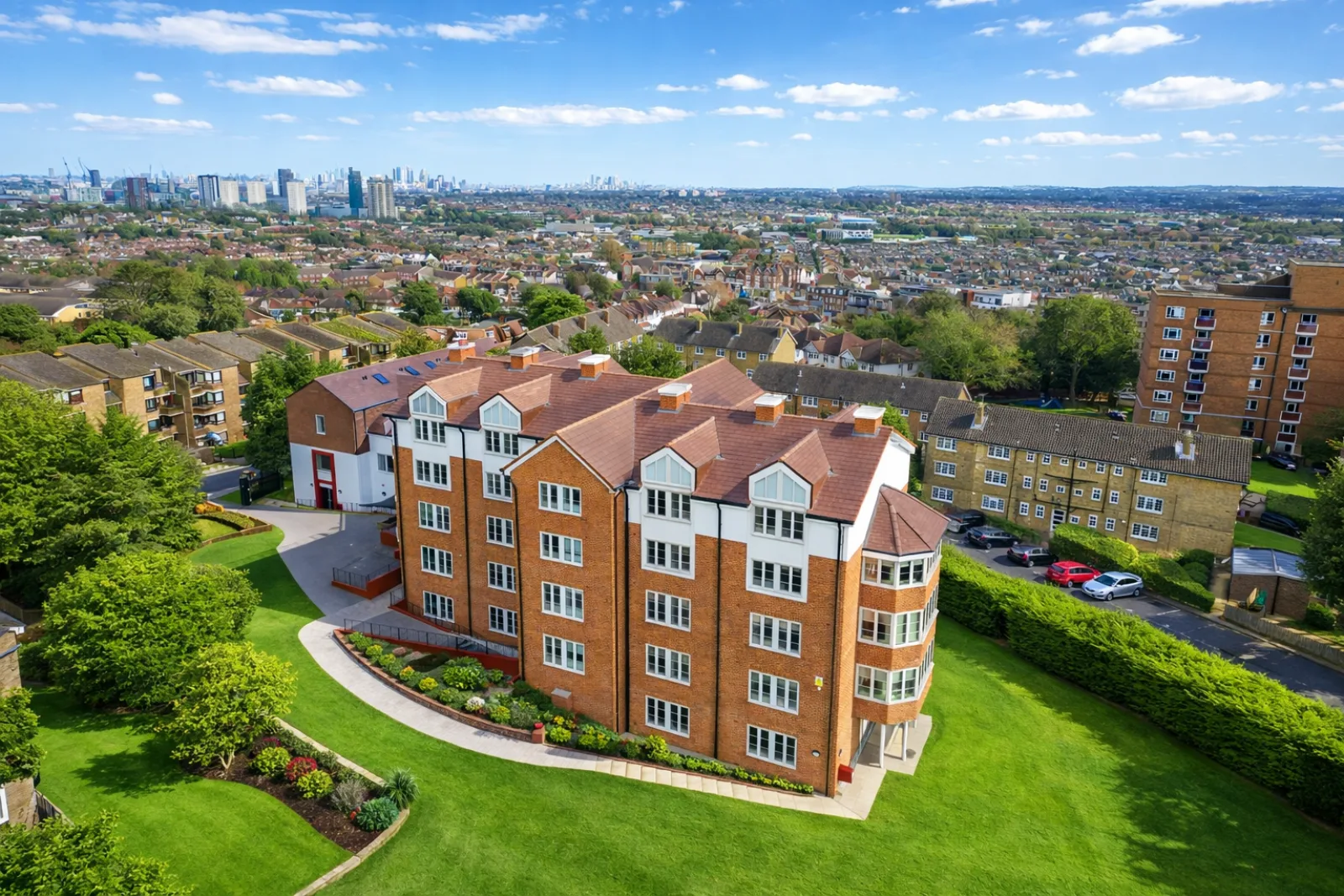 Holm Wimbledon Park — image 1